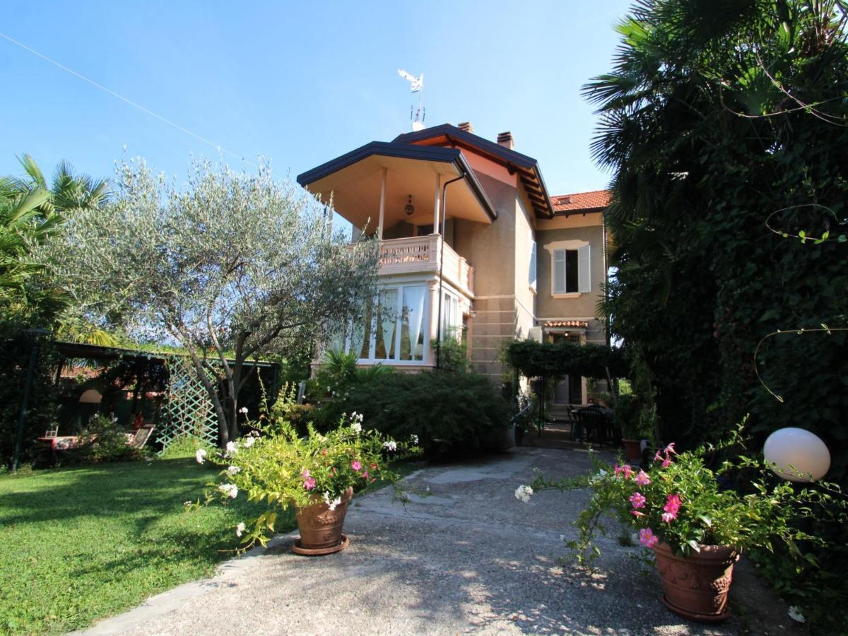 Apartment Magda By Interhome Porto Valtravaglia Exterior foto